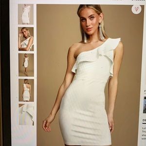 Like New✨Lulu’s Asha White One-Shoulder Bodycon Dress